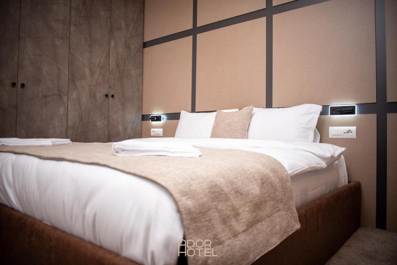 Ador Hotel North Mitrovica Exterior photo